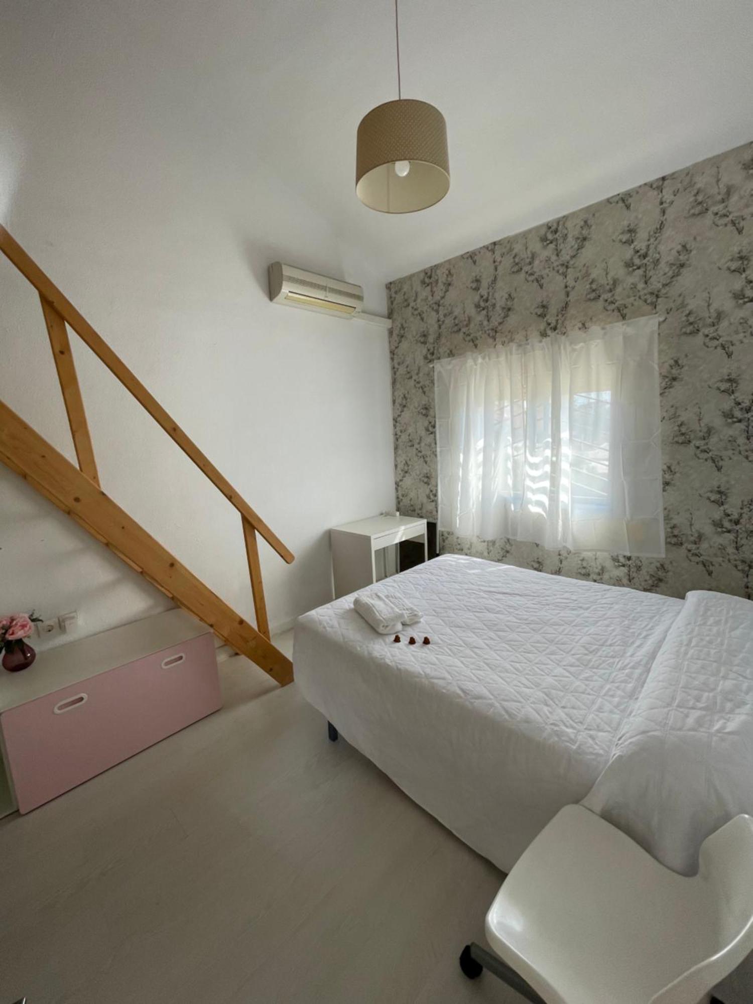 Mediterranean House - Habitaciones Privadas En Casa Compartida Mairena del Aljarafe Buitenkant foto