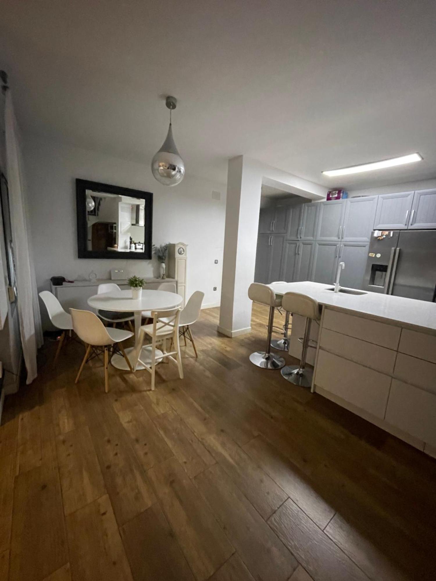 Mediterranean House - Habitaciones Privadas En Casa Compartida Mairena del Aljarafe Buitenkant foto